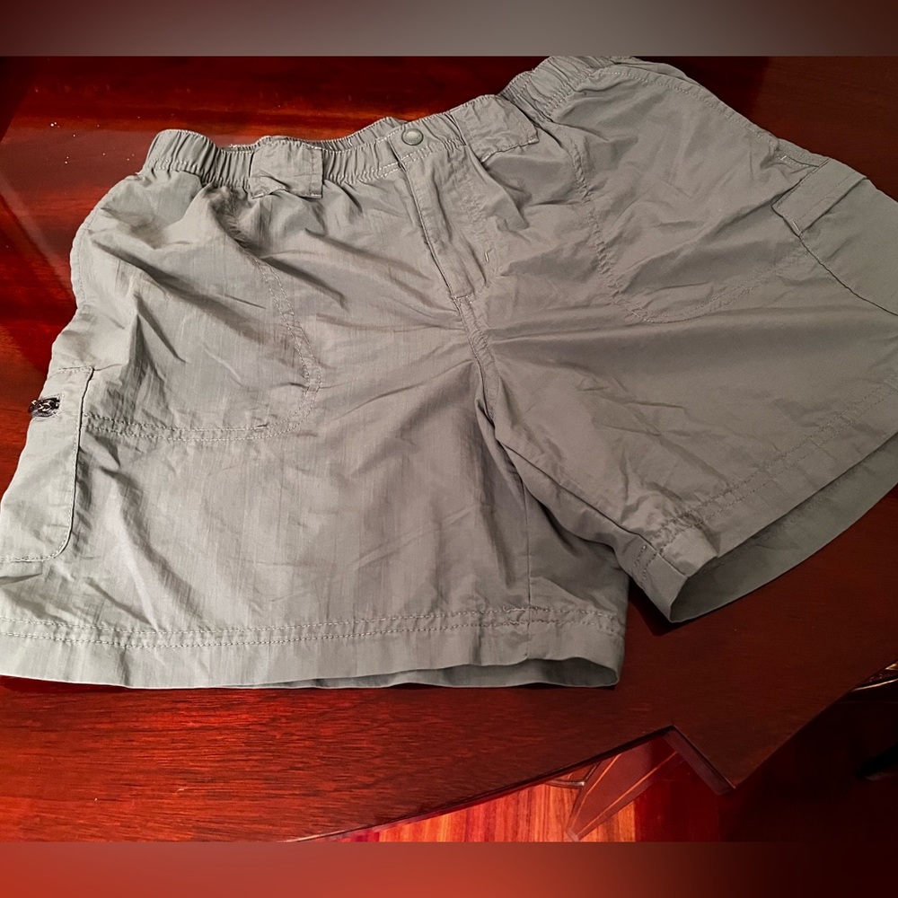 Columbia shorts
